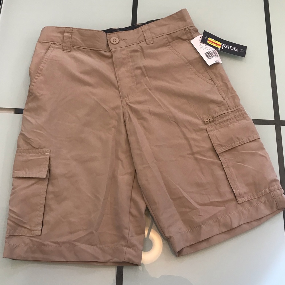 Khaki cargo shorts boy’s